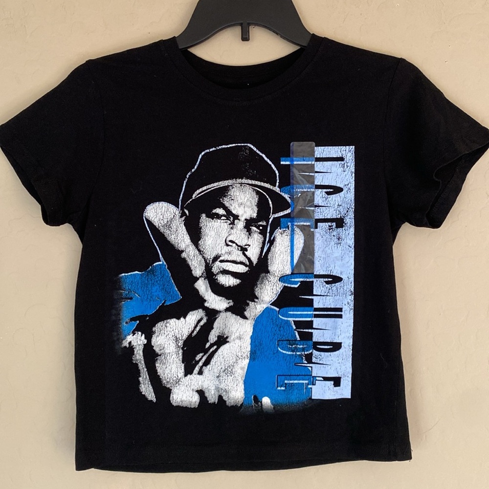 Ice Cube, boys large, black shirt